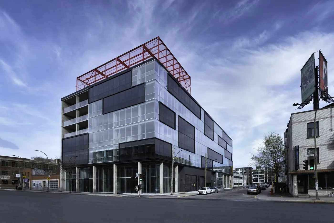 Fabrik8, la façade complète